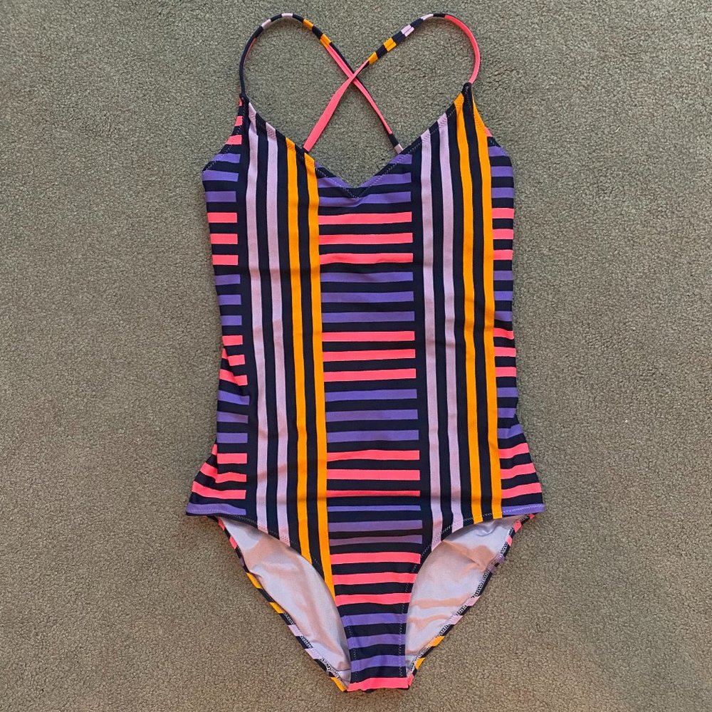 aerie crisscross one piece swimsuit (worn once!)